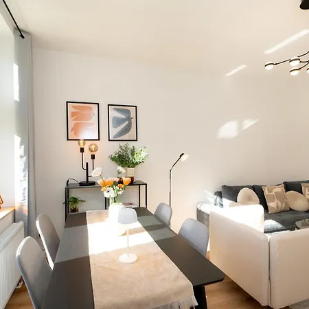 King Bed 2x2m With Oled Tv Lift 10 Min To Center Appartement *